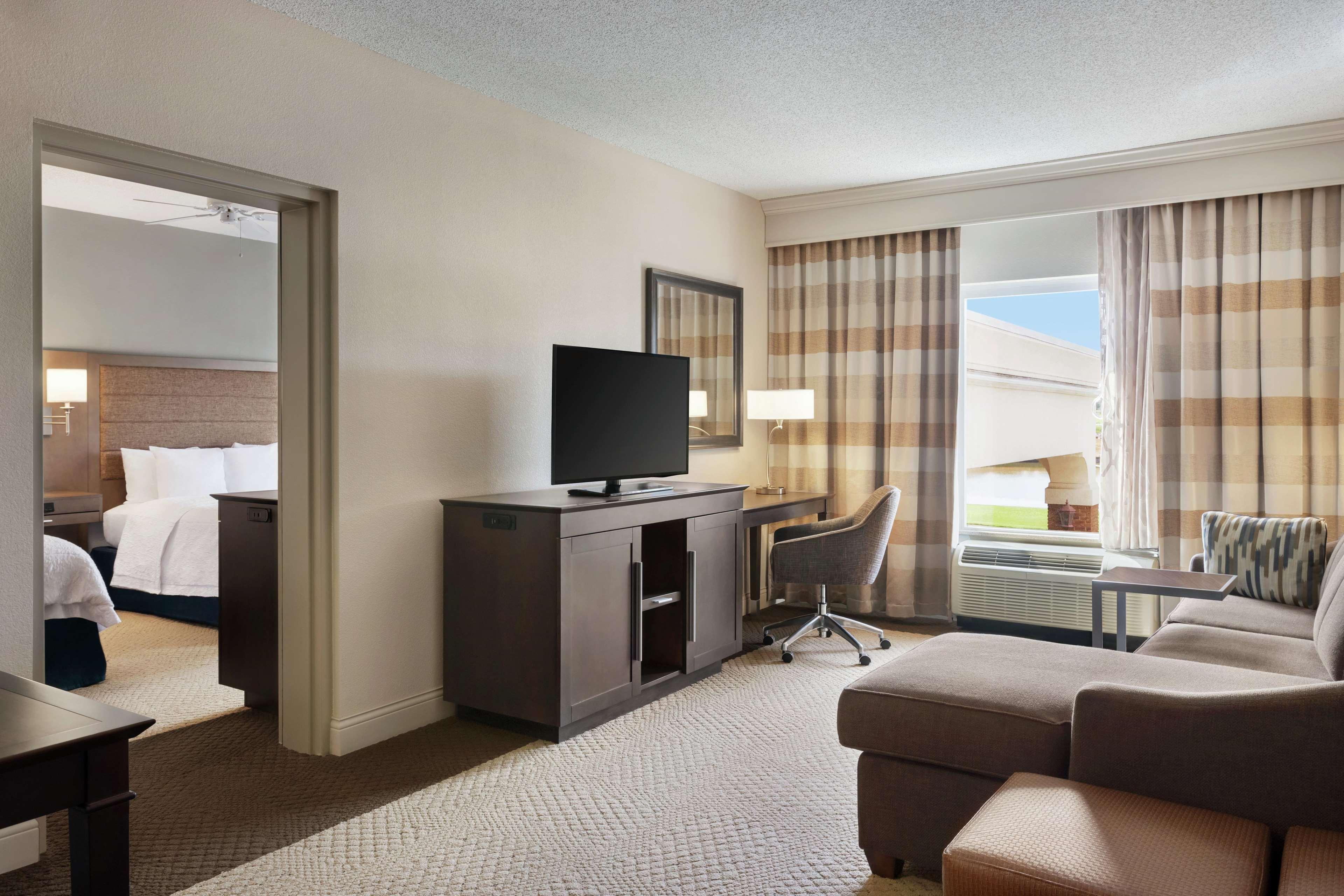 Hampton Inn & Suites Montgomery-Eastchase Ngoại thất bức ảnh