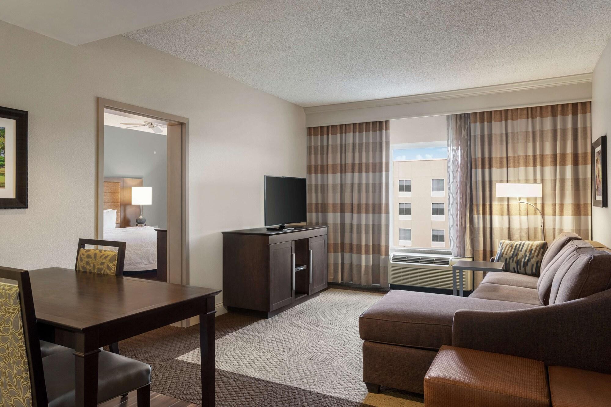 Hampton Inn & Suites Montgomery-Eastchase Ngoại thất bức ảnh