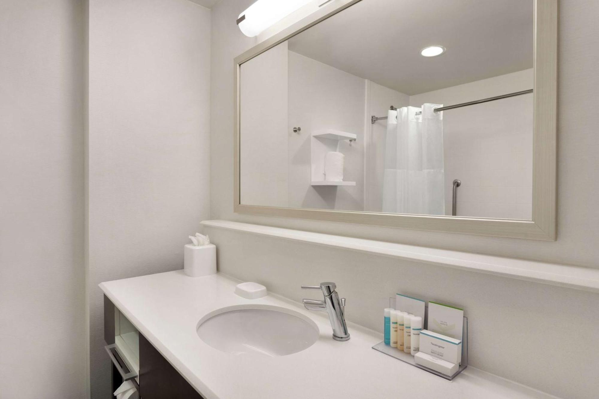 Hampton Inn & Suites Montgomery-Eastchase Ngoại thất bức ảnh