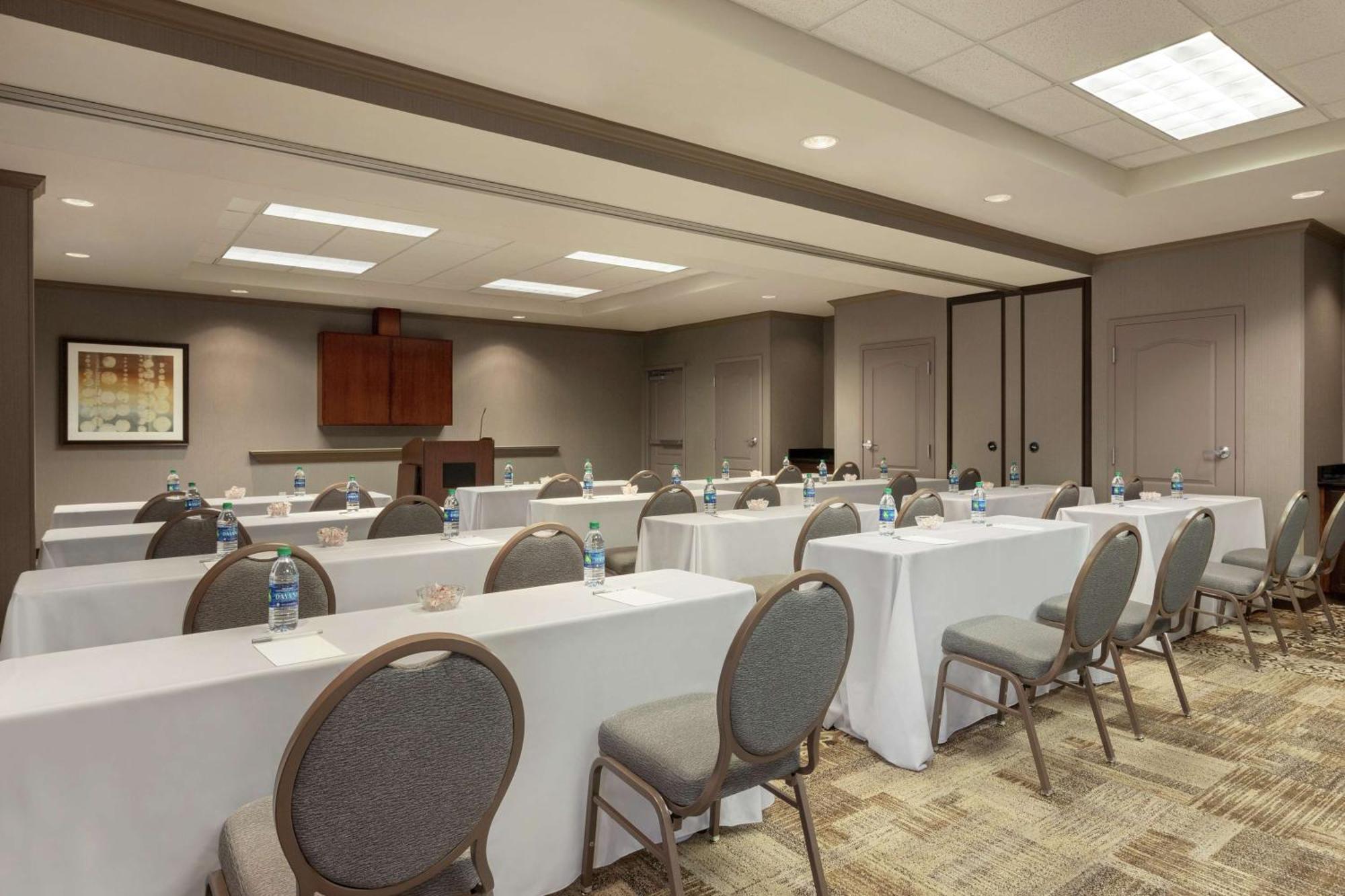 Hampton Inn & Suites Montgomery-Eastchase Ngoại thất bức ảnh